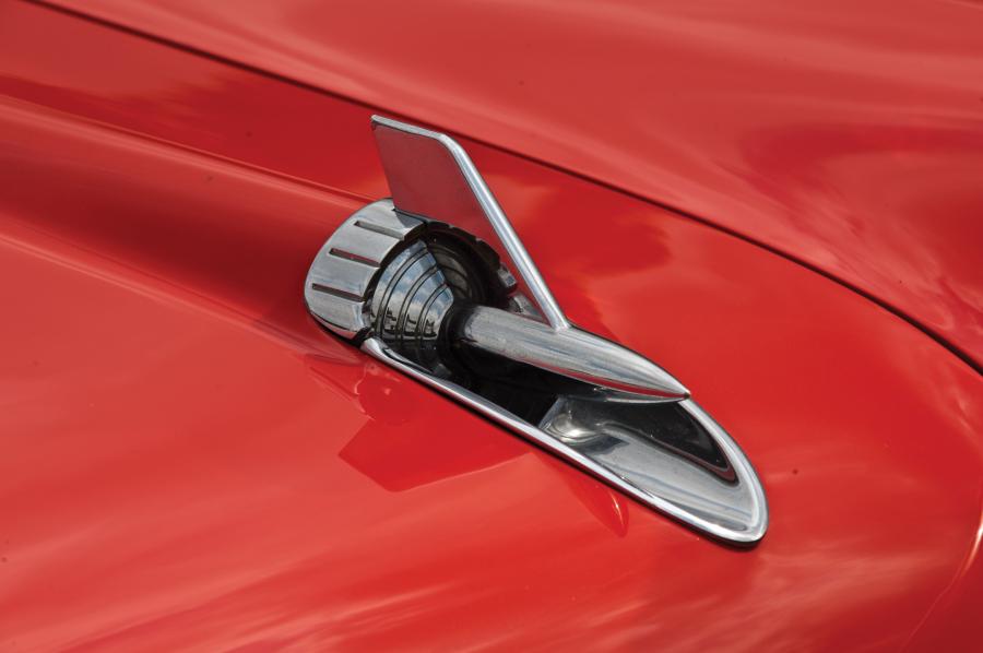  Chevrolet Bel Air Convertible 1957 года  (фото 6 из 40)
